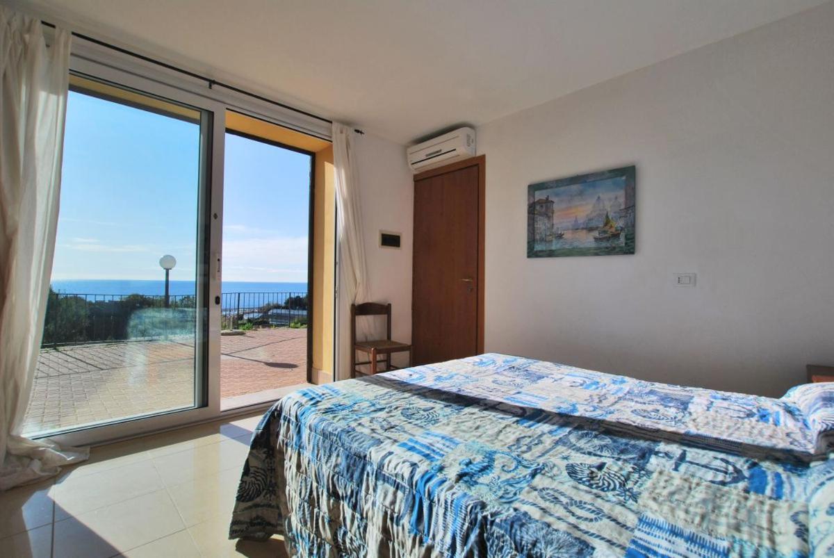 Villa Del Mare Ligure Elvezia Санто-Стефано-аль-Мар Экстерьер фото
